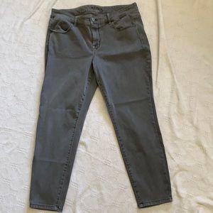 Denim spandex jeans
